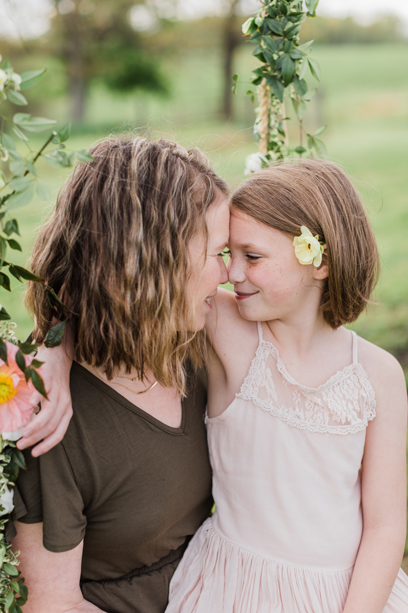 mother-and-child-flowers-spring-photos-danville-va